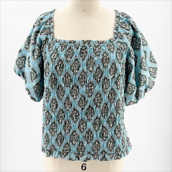 Maurices Medallion Smocked Puff Sleeve Blouse XL - Picture 2 of 10